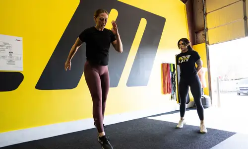 Should You Train With a Female Personal Trainer?